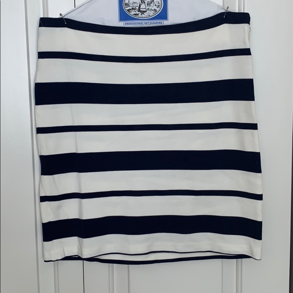 Banana Republic pencil skirt